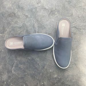 Naturalizer Manor Slip-on Sneakers